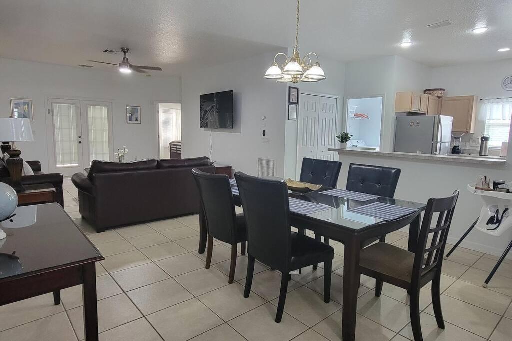 Beautiful, Home In A Gated Community Kissimmee Bagian luar foto